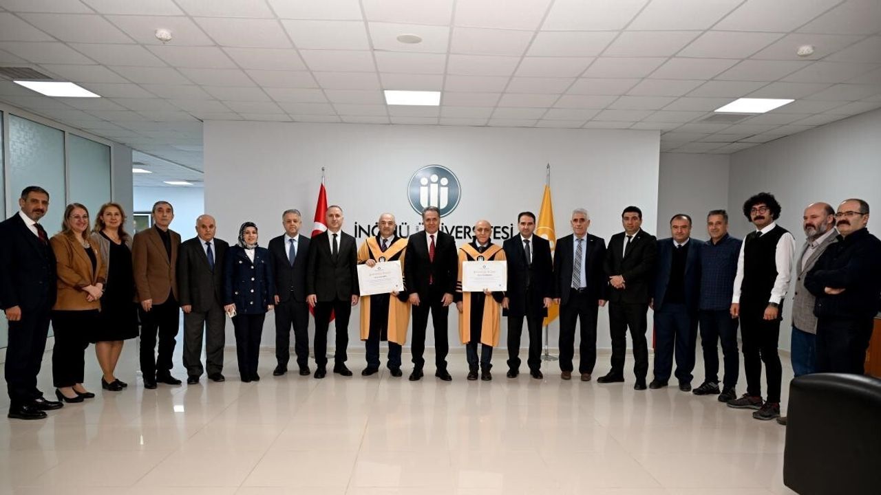 İnönü Üniversitesi'nde Cübbe Giyme Töreni: Yeni Profesör ve Atamalar