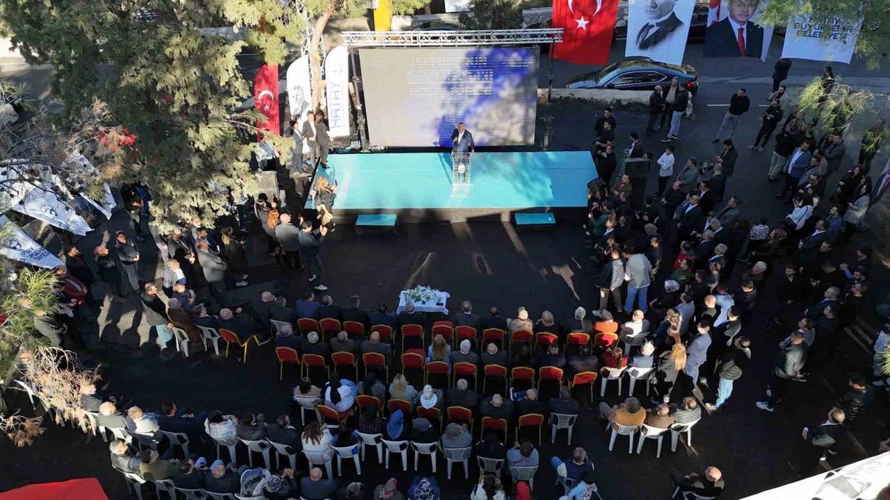 İskenderun’a 15 Bin m² Orman Parkı Açıldı — Mehmet Öntürk’ten Yeniden İmar Mesajı