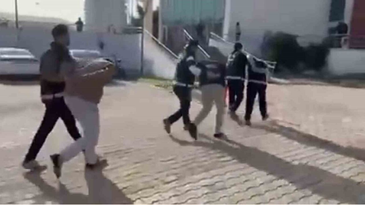 İskenderun'da motosiklet hırsızlığı: 3 şüpheli yakalandı