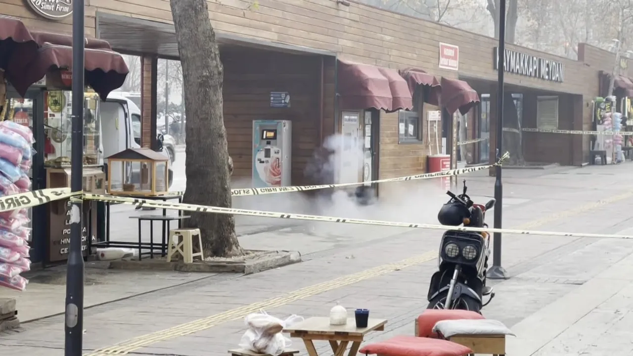 Isparta Kaymakkapı'da Şüpheli Çanta Fünye ile Patlatıldı