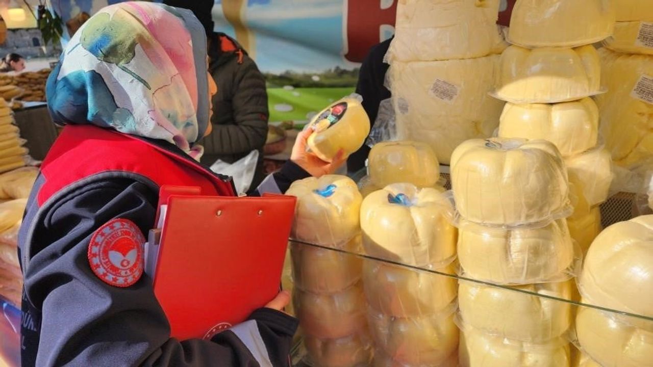 İstanbul'da 220 Bin Gıda Denetimi: 9.300 İşletmede Uygunsuzluk ve 565 Milyon TL Yaptırım