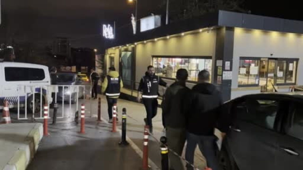 İstanbul'da DEAŞ Operasyonu: 110 Gözaltı