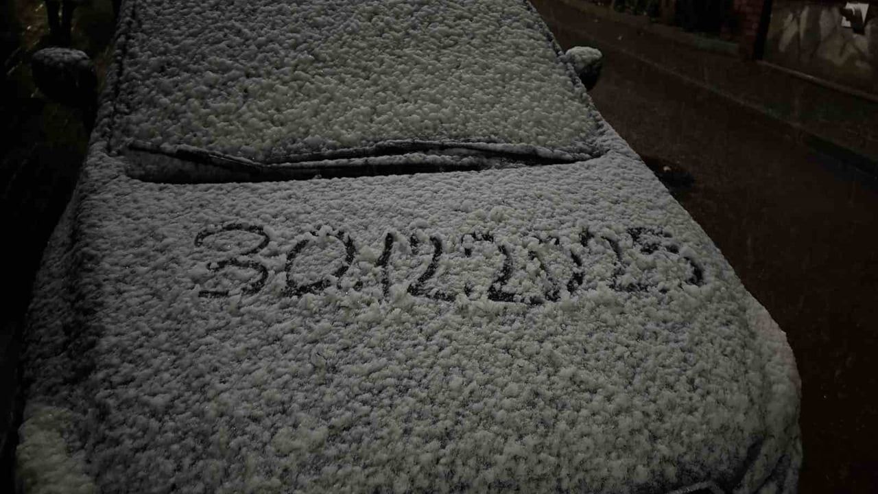 İstanbul'da Kar Başladı: Silivri, Büyükçekmece ve Başakşehir Etkili