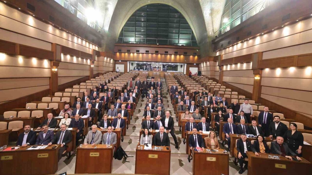 İstanbul'da Mezarlık Ücretlerine Yüzde 200 Zam: Boş Mezar 53 bin 712 Lira