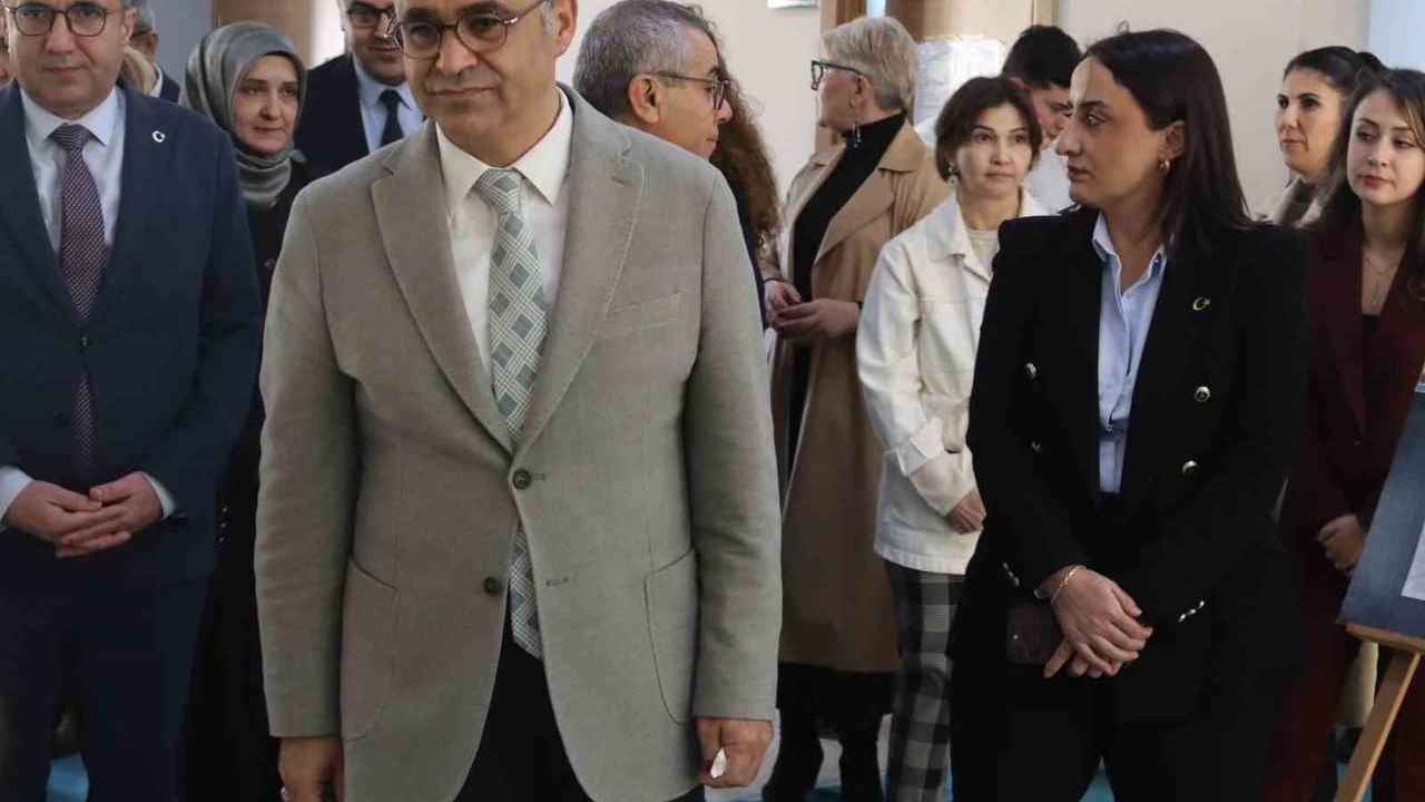 İzmir'de 23 Aralık Şehit Çocuklar Günü: Ruhumun Ruhu Reem Etkinliği