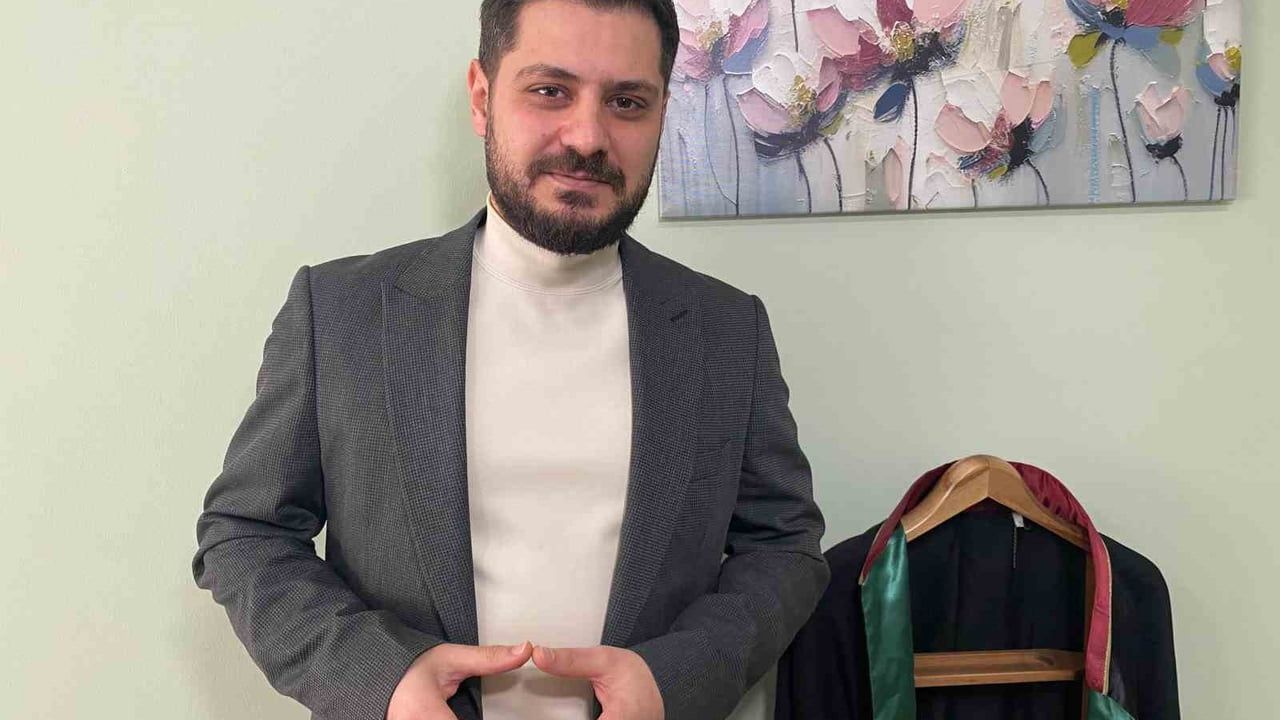 İzmir'de Boşanma Davası: Samimi Fotoğraflar 'Af' Sayıldı, Dava Reddedildi