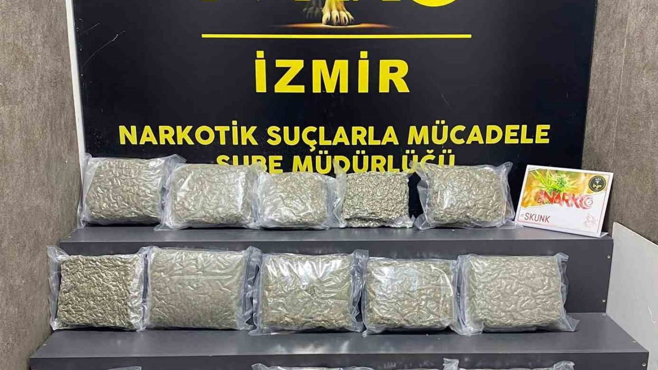 İzmir Kemalpaşa'da 21 kilo 200 gram 'skank' ele geçirildi
