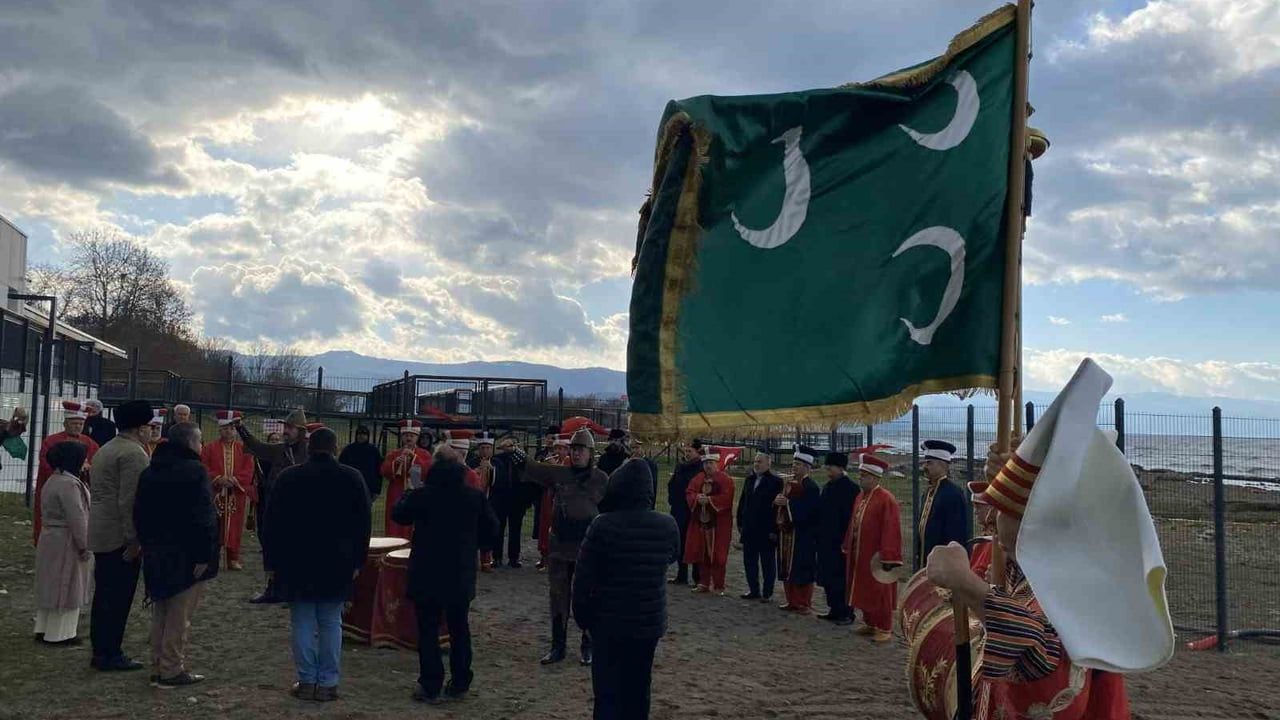 İznik’te Mehterli Yanıt: Patrikhane ve Papa’ya Tepki