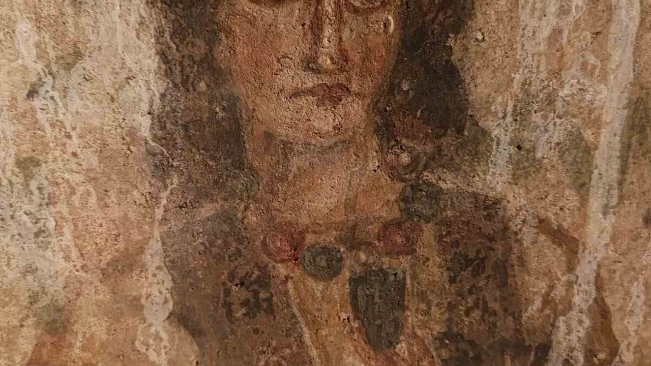 İznik’te Nadir 'Çoban İsa' Freski Gün Yüzüne Çıktı