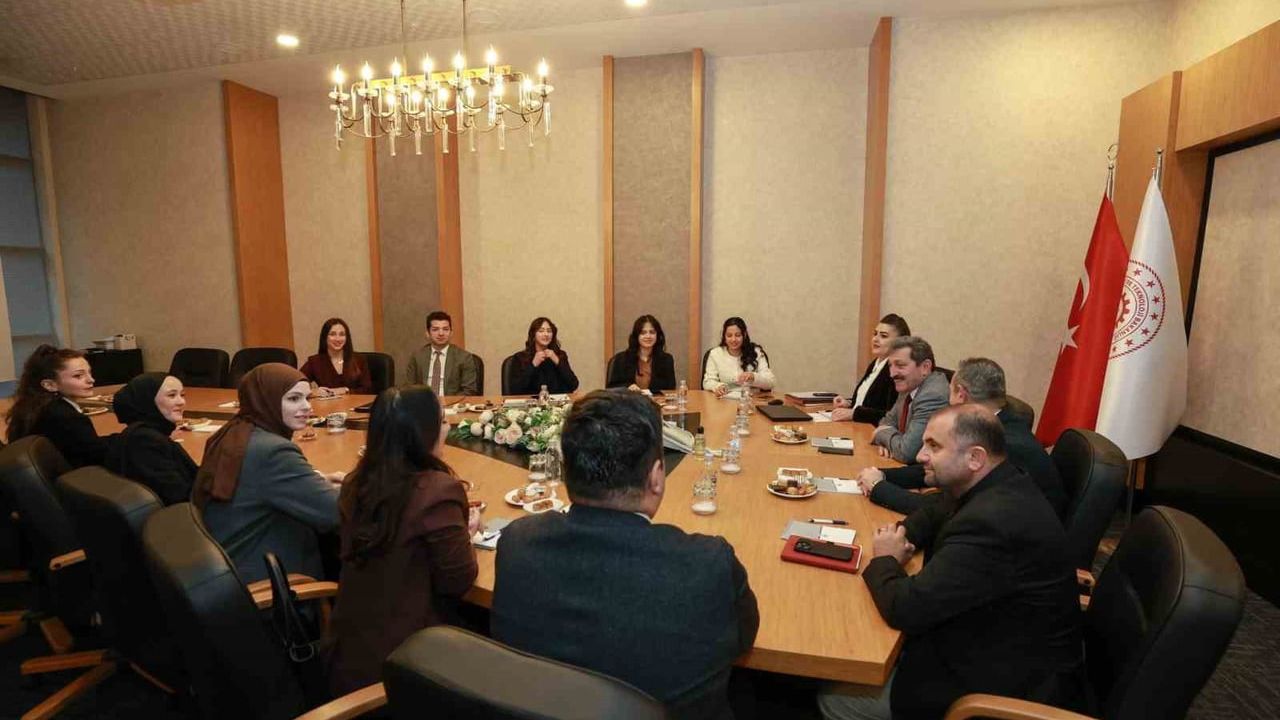 Kadın Mühendis Okulu: OKA ile Sanayide Kadın İstihdamını Artırıyor
