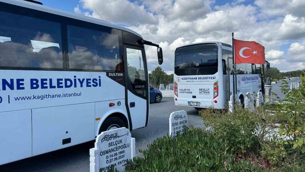Kağıthane Belediyesi ücretsiz mezarlık servisiyle ziyaretleri kolaylaştırıyor