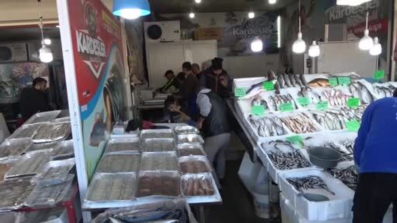 Kahramanmaraş’ta Balık Talebi Artıyor: Hamsi Günde 3 Ton