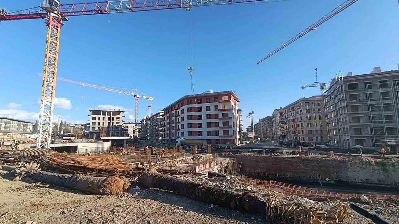 Kahramanmaraş'ta Deprem Konutları Yükseliyor: Şazibey'de Son Aşama