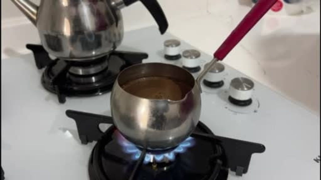 Kahramanmaraş'ta depremzedeler yeni yıla Ebrar Sitesi'nde girdi