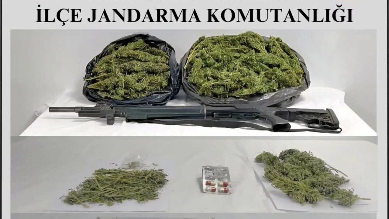 Kale'de jandarma operasyonu: Uyuşturucu ve ruhsatsız tüfek ele geçirildi, 1 tutuklama
