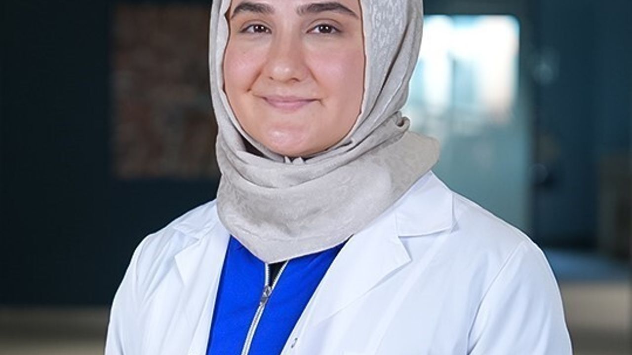 Kanal Tedavisini Ertelemek Kist ve Sistemik Riskleri Artırır