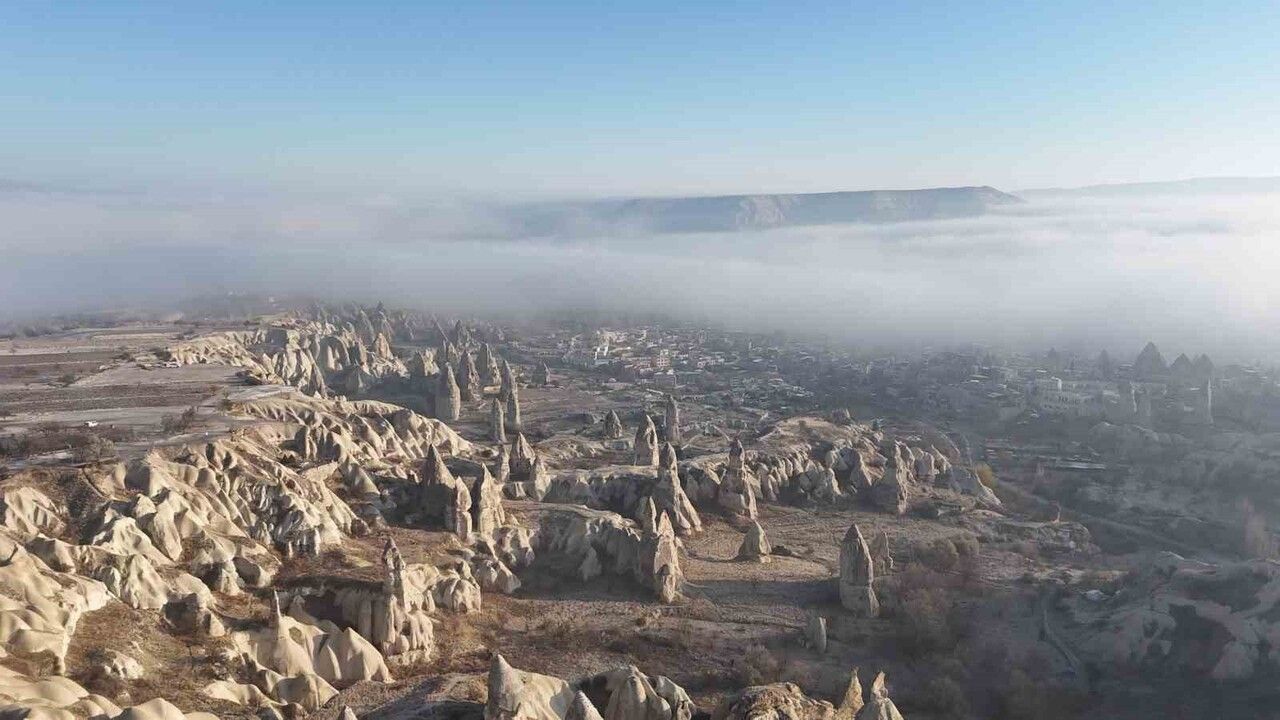 Kapadokya Sisle Kaplandı: Sıcak Hava Balonları İptal Edildi
