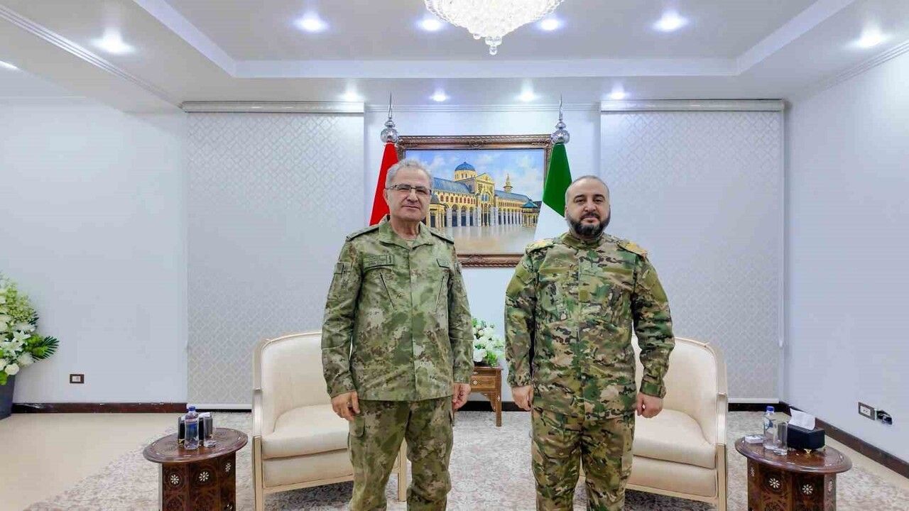 Kara Kuvvetleri Komutanı Metin Tokel Şam'da: Suriye Savunma Bakanı ve Genelkurmay Başkanı ile Görüştü