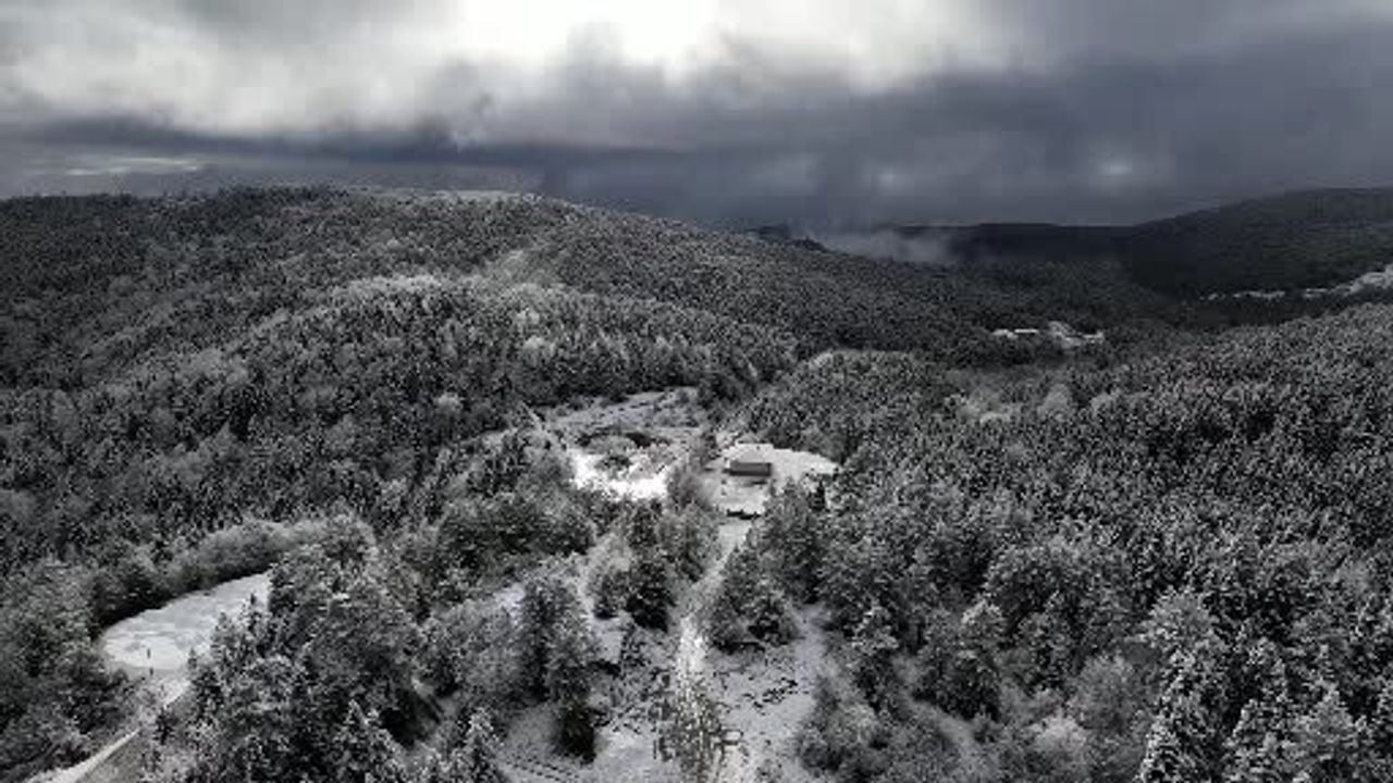 Karabük'te Kartpostallık Kar Manzaraları Dronla Görüntülendi