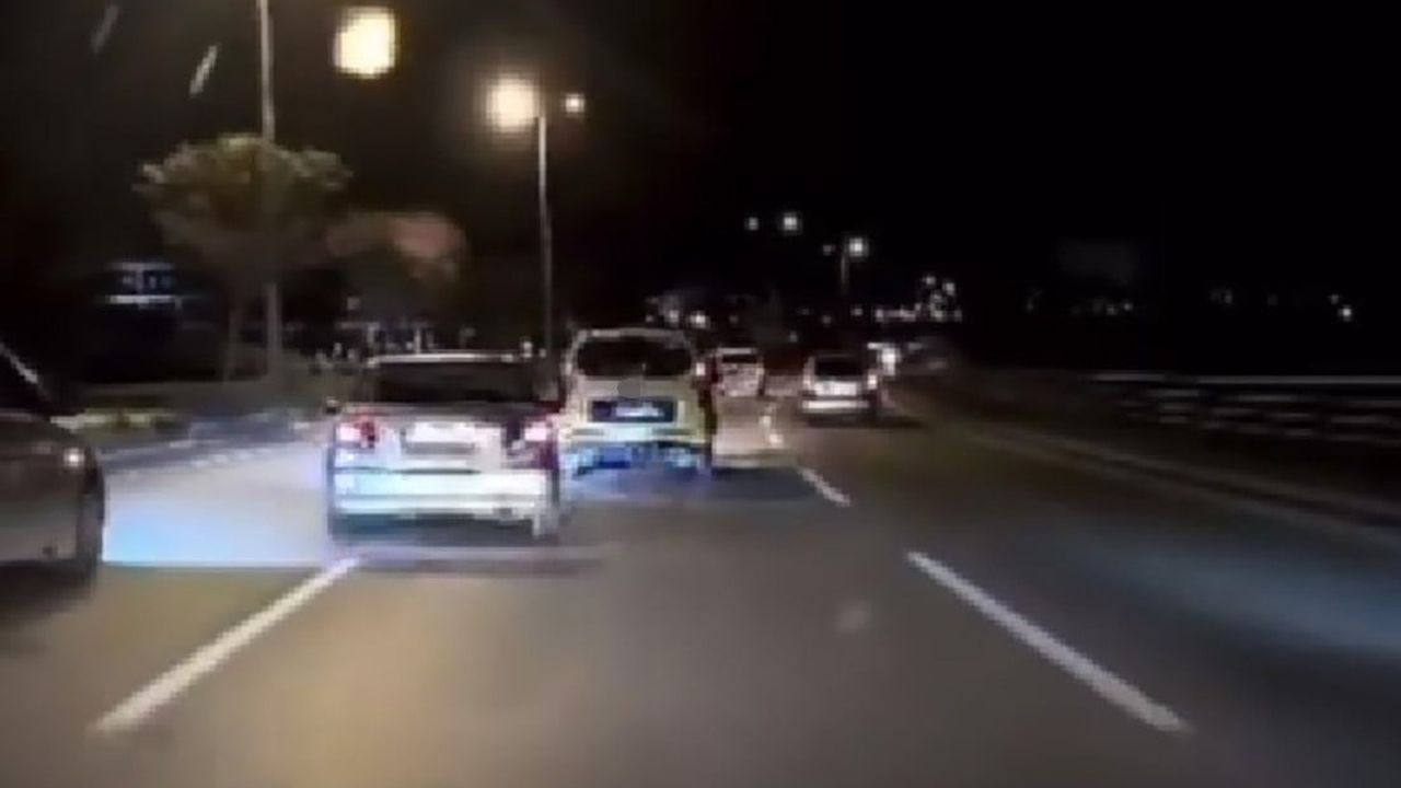 Karabük'te makas atan otomobil kaza yaptı: 3 yaralı