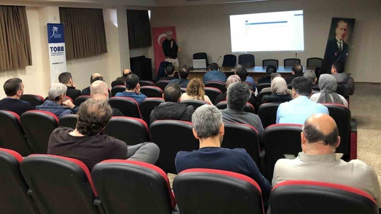 Karabük Üniversitesi TOBB MYO'da Erasmus Proje Eğitimi Verildi