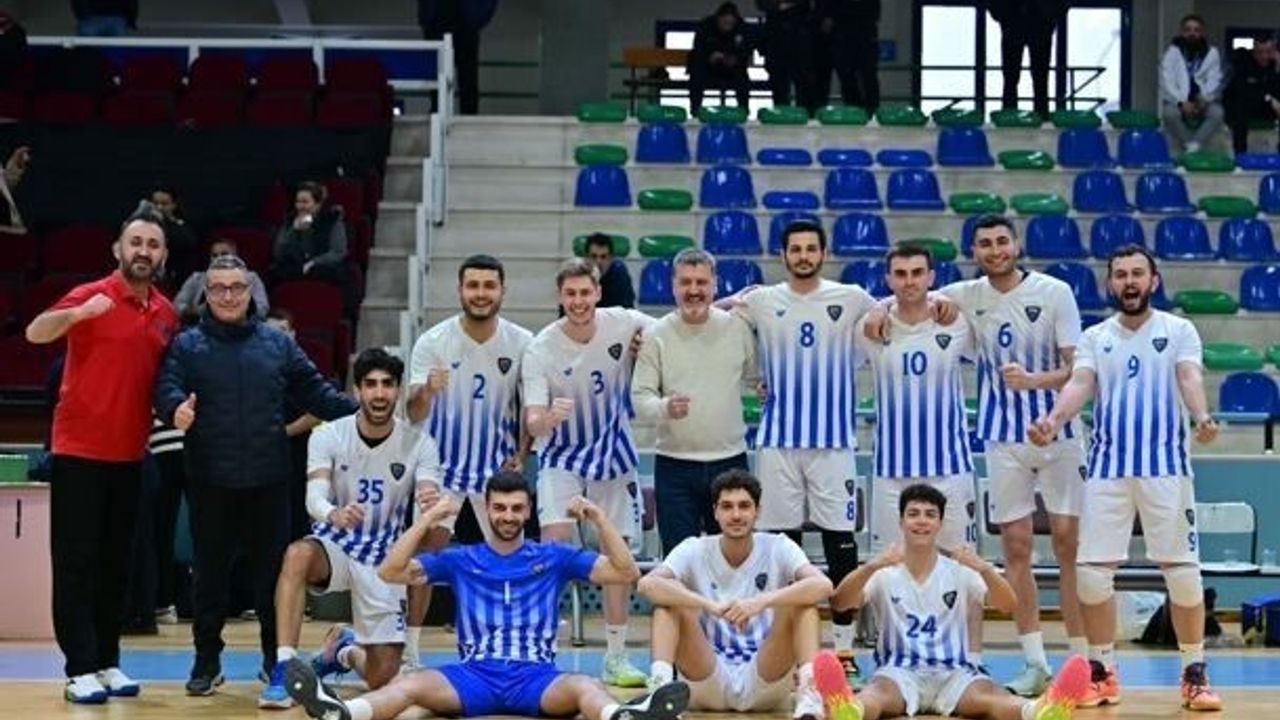 Karacabey Belediyespor, TVF 2. Lig'de Play-off Yolunda Kritik Zafer