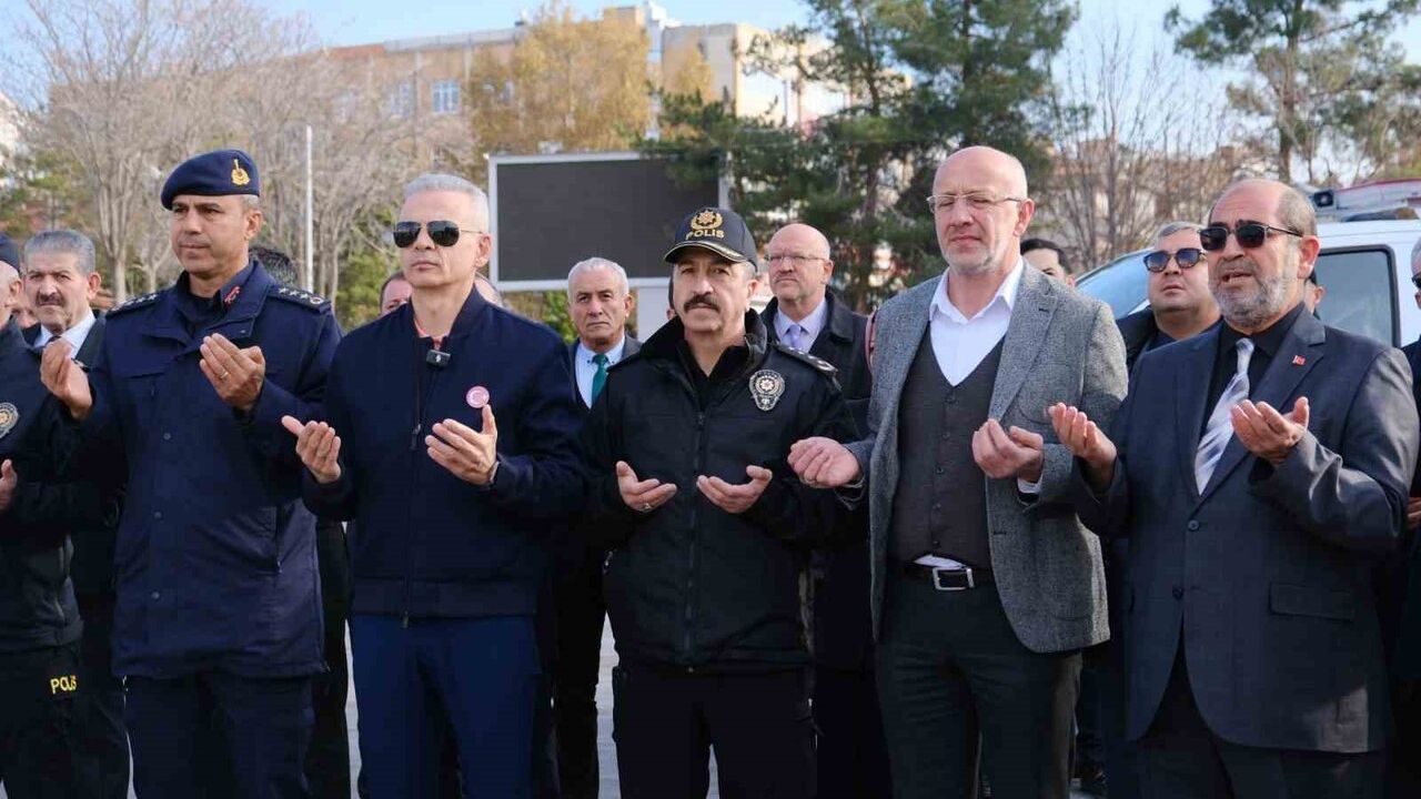 Karaman'da 51 Yeni Araç Emniyet ve Jandarmaya Törenle Tahsis Edildi