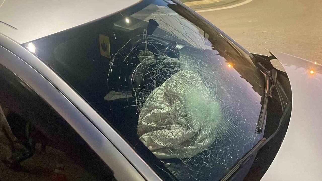 Karaman'da Kavşak Kazası: 6 Kişi Yaralandı