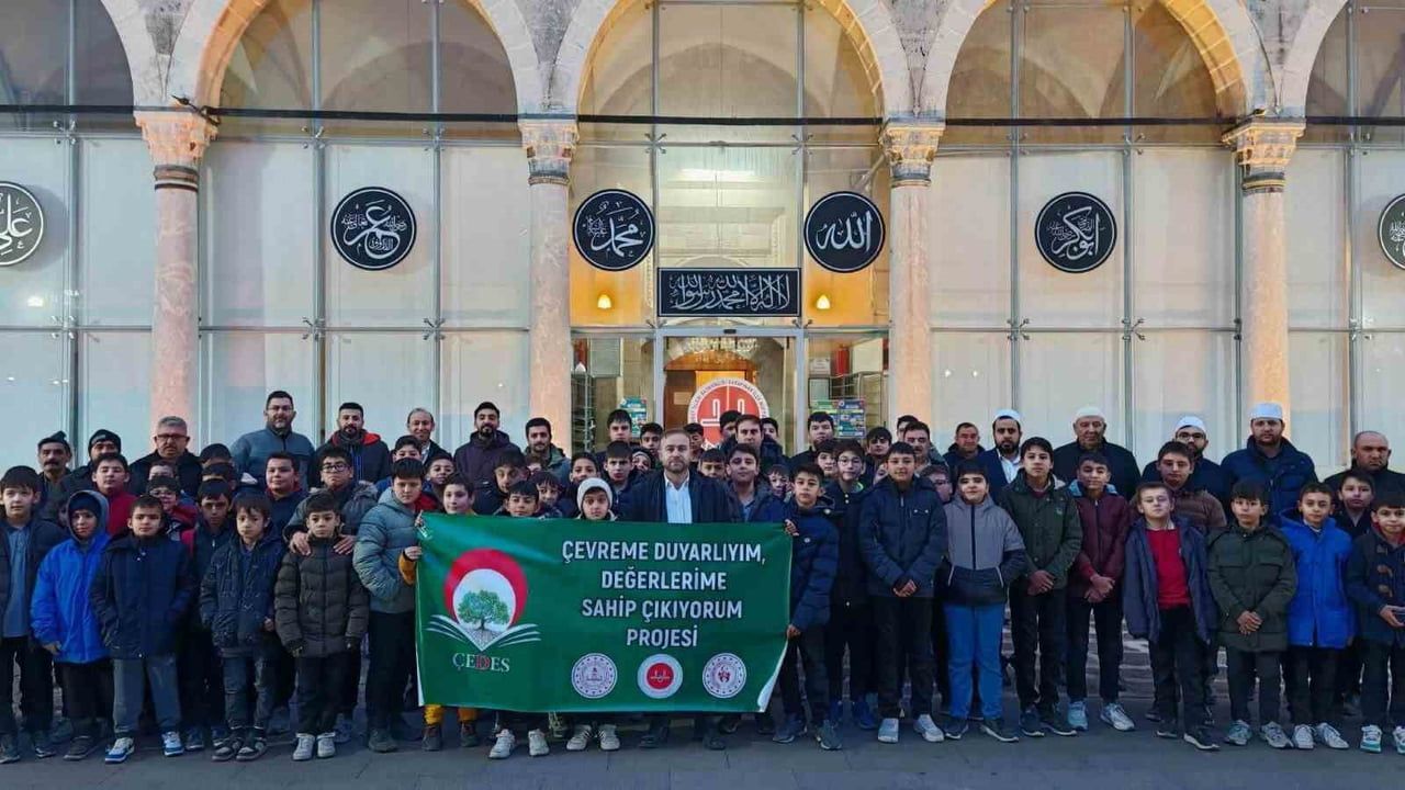 Karapınar’da ÇEDES Etkinliği: Öğrenciler Sultan Selim Camii’nde Sabah Namazında Buluştu