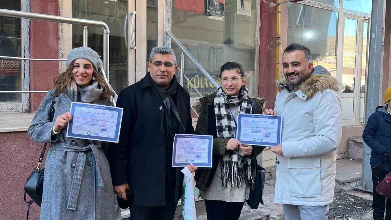 Kars’ta Aşıklık Geleneği Ele Alındı: Artvin Çoruh Üniversitesi Uygulamalı Eğitim Gerçekleştirdi