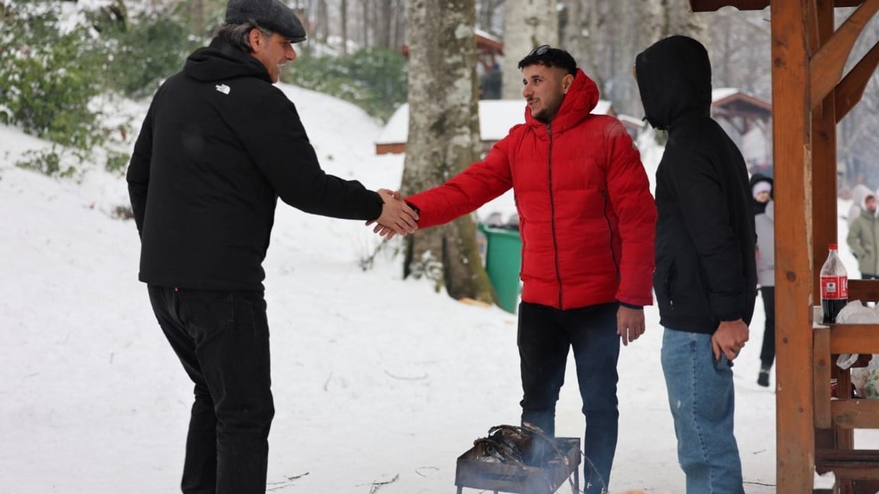 Kartepe'de 20 Dönümlük Mesire Alanı Kışın da Ziyaretçi Çekiyor