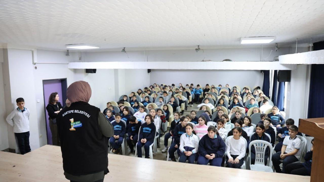 Kartepe'de Öğrencilere 'Sıfır Atık' Eğitimi: Geri Dönüşüm Bilinci Artıyor