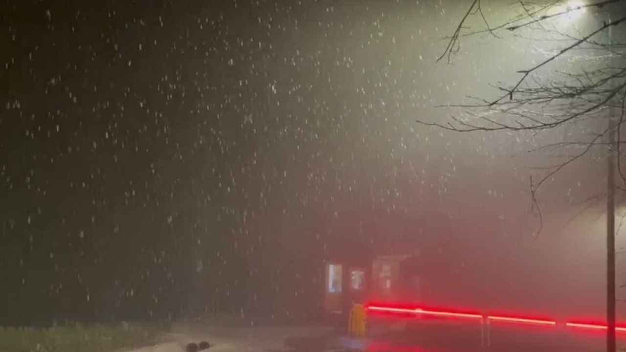 Kartepe Kuzuyayla'ya Kar Yağdı