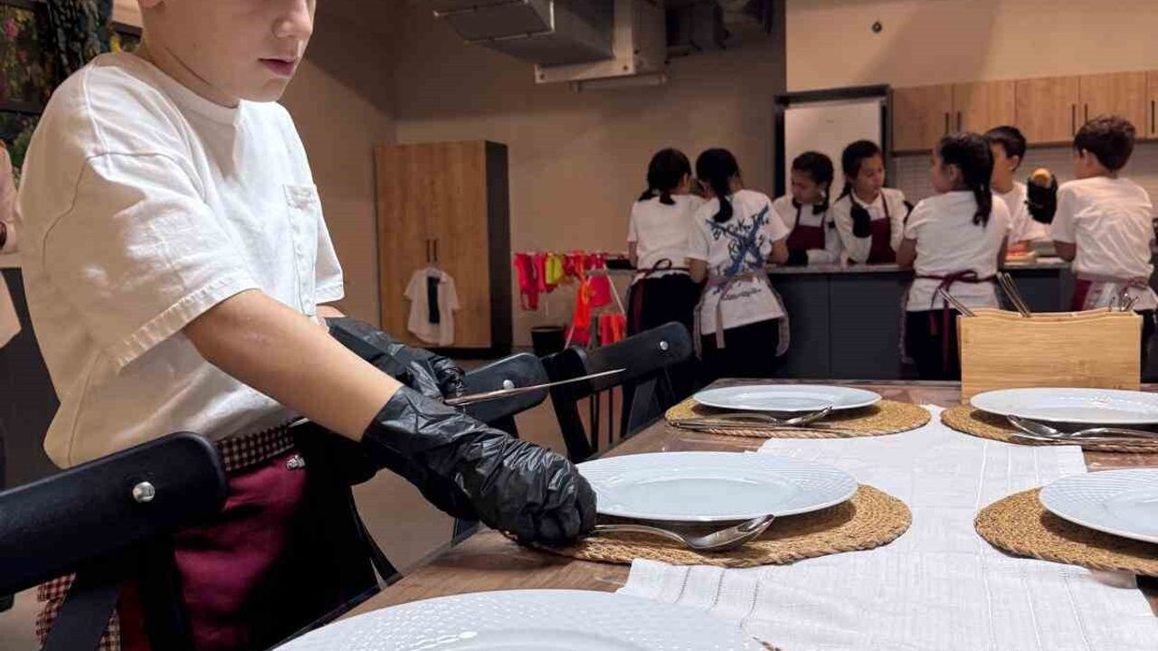 Kartepe Süleyman Şah İlkokulu’nda Türkiye Yüzyılı Maarif Modeli ile Çok Yönlü Eğitim