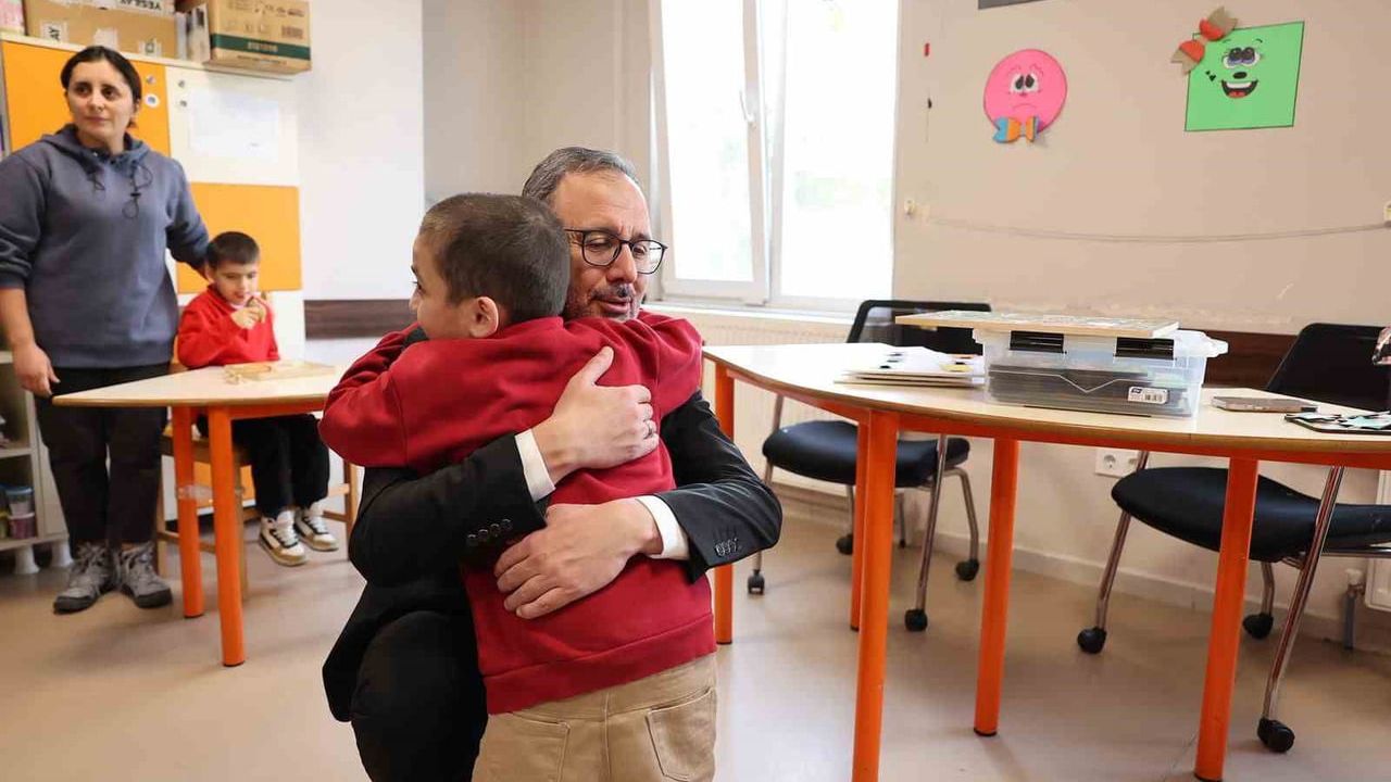 Kasapoğlu: "Bu komisyon 86 milyonun komisyonudur" — TBMM Engelli Komisyonu İstanbul ve Kocaeli'de Sahada