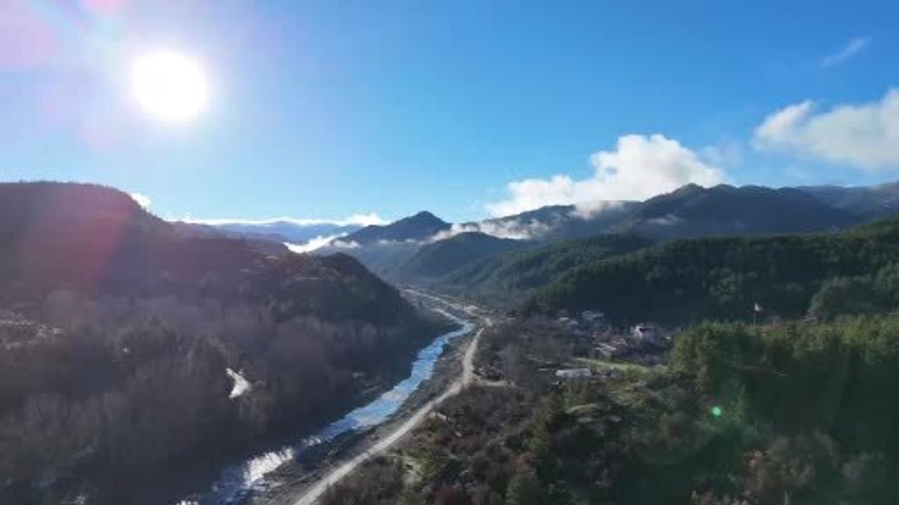 Kastamonu İhsangazi'de Sis ve Ormanların Buluşması Kartpostallık Görüntüler Oluşturdu