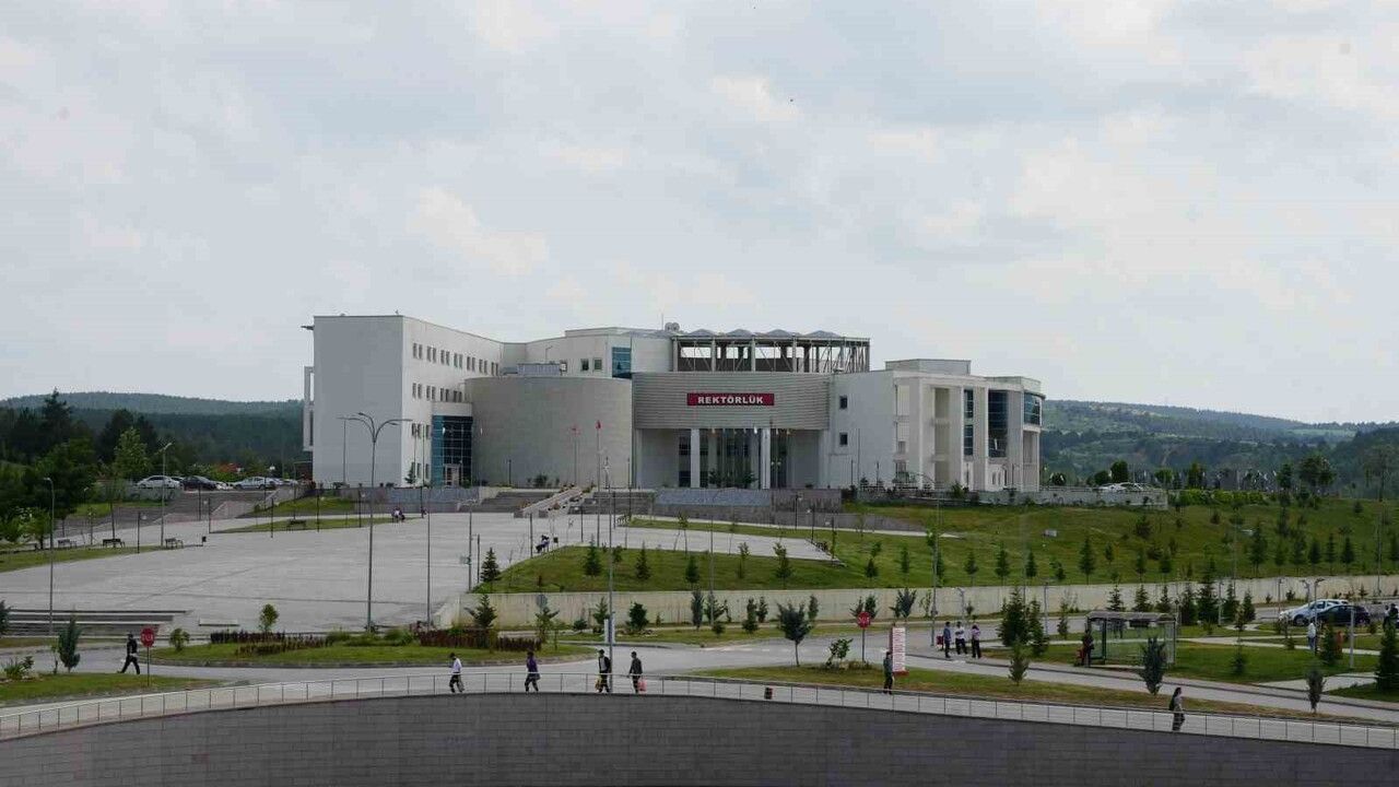 Kastamonu Üniversitesi'ne IQNET Sertifikası: ISO 9001:2015 Belgesi 4. Kez Yenilendi