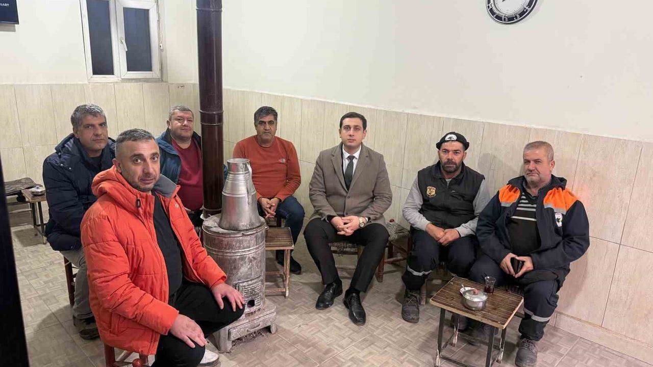 Kaymakam Furkan Başar Sason’da Fırında Ekmek Pişirdi, Kahve Hazırladı