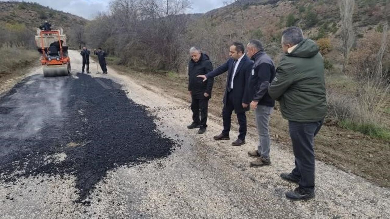 Kaymakam Uçar Yenipazar'da Yol Onarım Çalışmalarını İnceledi