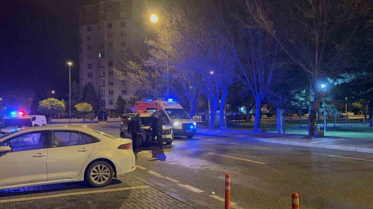 Kayseri’de 3’üncü Kattan Çarşafla İndiler: 2 Gözaltı