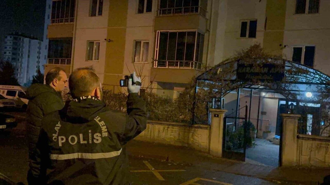 Kayseri'de Baba-Oğul Bıçaklı Kavgası: Oğul Ağır Yaralı