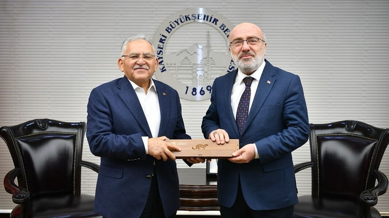 Kayseri'de Gastronomi Teşekkürü: Büyükkılıç'a Plaket