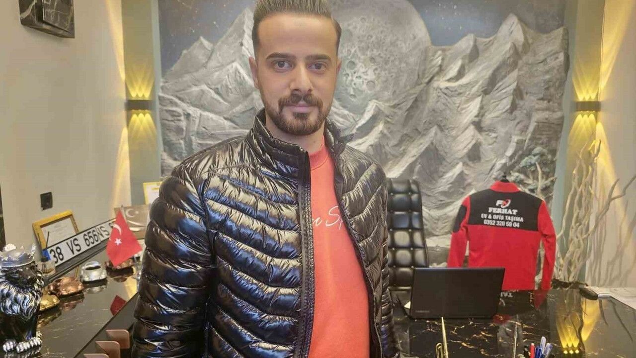 Kayseri'de Heimlich manevrası: Sosyal medyadan öğrenen nakliyeci bebeği kurtardı