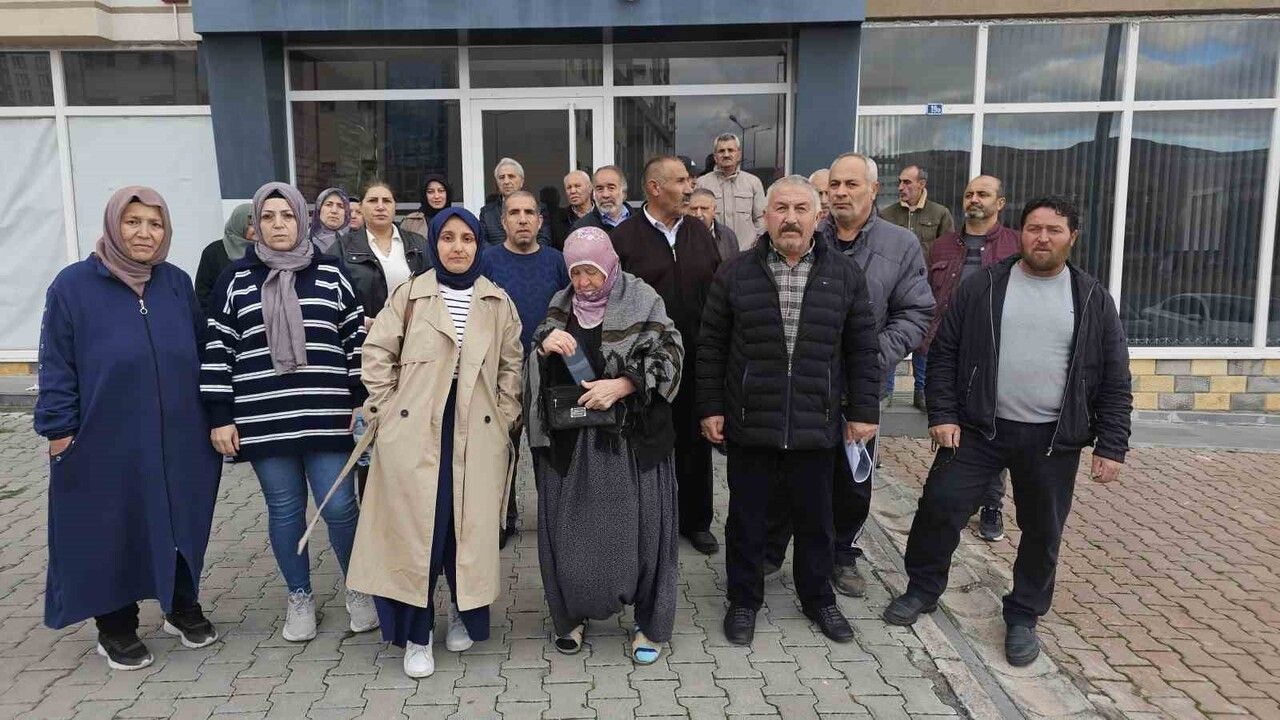 Kayseri'de Müteahhit İddiası: Vatandaşlar 'Yurtdışına Kaçtı' Dedi