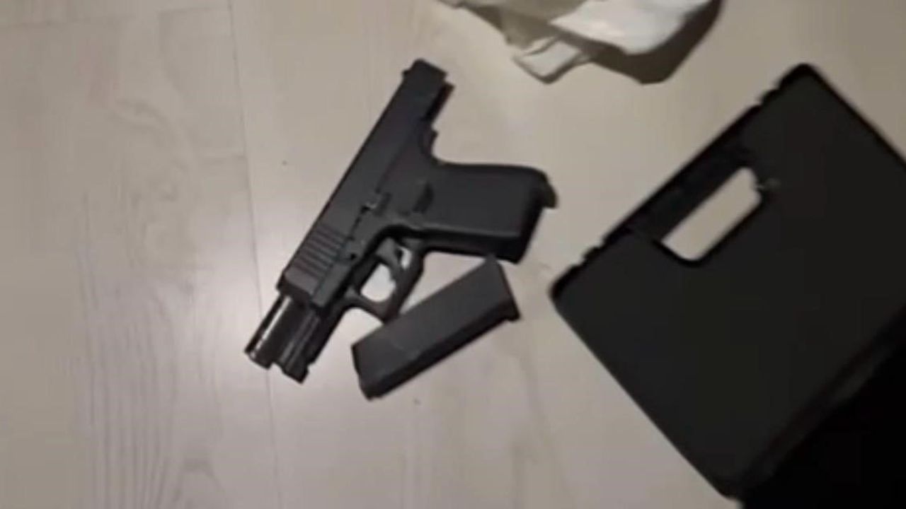 Kayseri'de 'Narko-Kapan' Operasyonu: Uyuşturucu, Silah ve Sahte Kart Ele Geçirildi