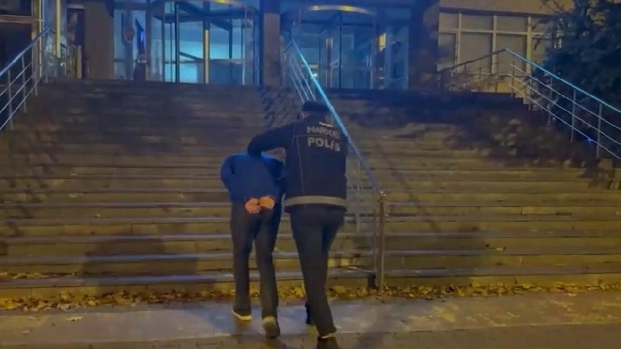 Kayseri’de uyuşturucu ticaretinden 12 yıl 6 ay hapis cezası olan şüpheli yakalandı