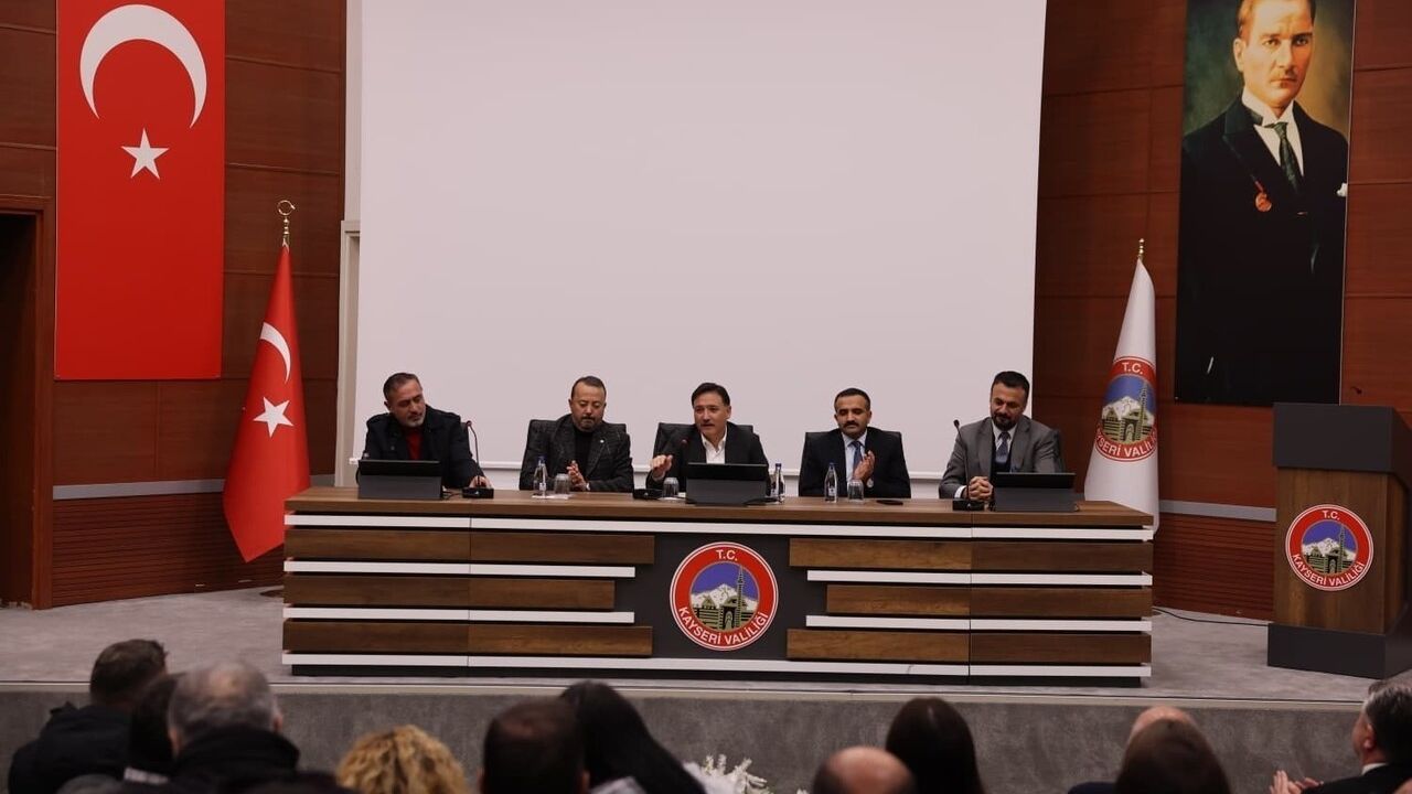Kayseri Turizmi İçin Rehberlerle Buluşma: Vali Gökmen Çiçek