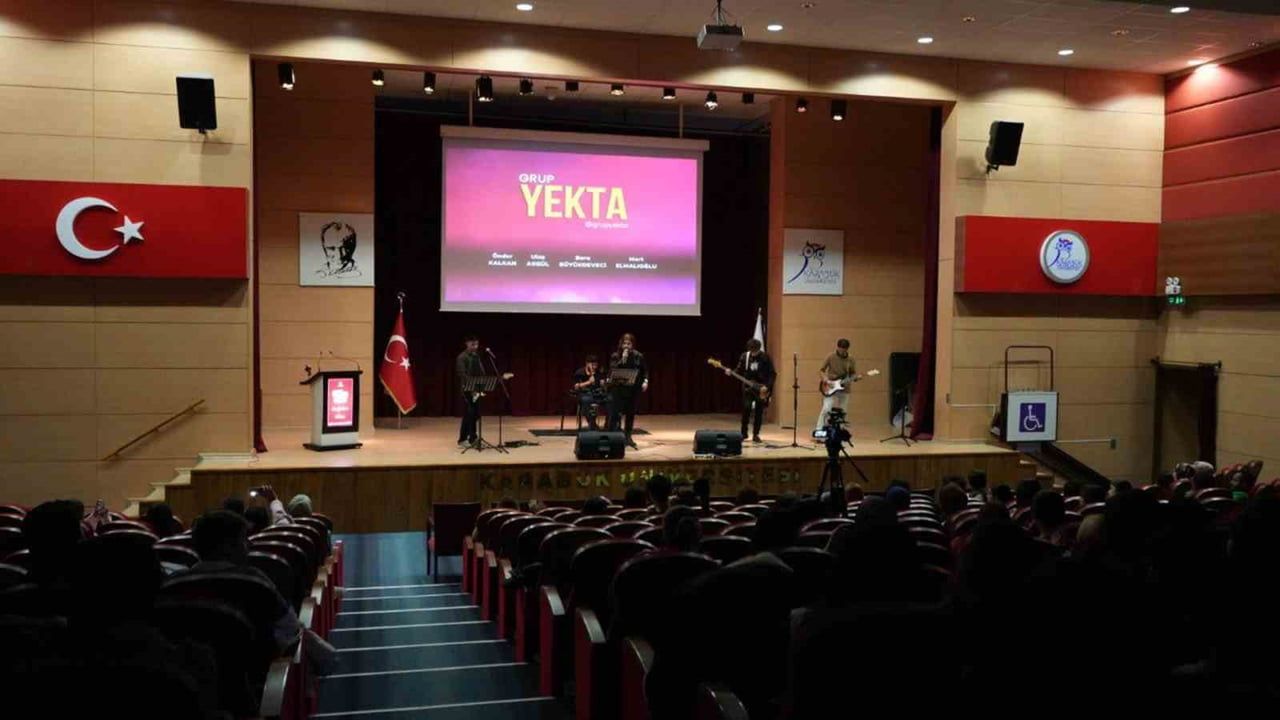 KBÜ'de Grup Yekta Konseri: Kampüste Müzik Coşkusu