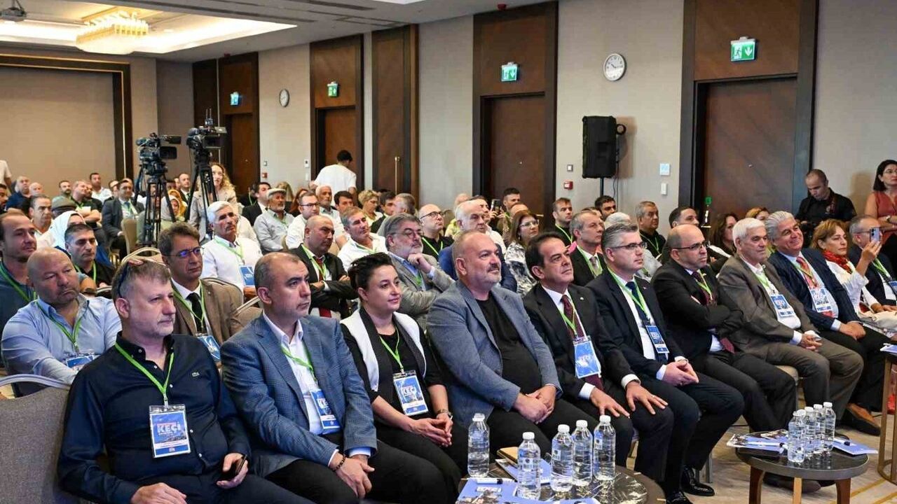 Keçiyi Meraya, Çobanı Yaylaya Döndürecek 13 Öneri — Akdeniz Bölgesi Keçi Çalıştayı Raporu