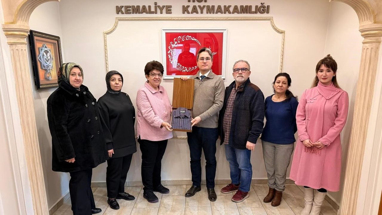 Kemaliye'nin Asırlık Gazenne Kumaşı Dünya Pazarına Açılıyor